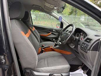 Ford Kuga 2.0 TDCi Zetec AWD Euro 4 5dr