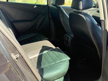 Volkswagen Passat 2.0 TSI Sport Euro 4 4dr