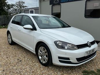 Volkswagen Golf TDi 1.6 TDI BlueMotion Tech SE Euro 5 (s/s) 5dr