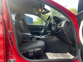 BMW 1 Series 1.6 118i SE Auto Euro 6 (s/s) 5dr