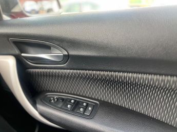 BMW 1 Series 1.6 118i SE Auto Euro 6 (s/s) 5dr