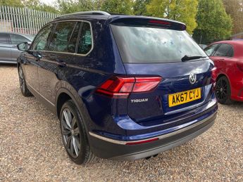 Volkswagen Tiguan 2.0 TSI SEL SUV 5dr Petrol DSG 4Motion Euro 6 (s/s) (230 ps)