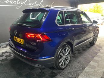 Volkswagen Tiguan 2.0 TSI SEL DSG 4Motion Euro 6 (s/s) 5dr