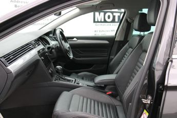 Volkswagen Passat 1.5 TSI EVO SEL DSG Euro 6 (s/s) 4dr