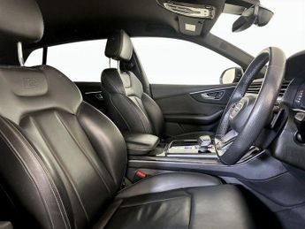 Audi Q8 3.0 TDI V6 50 Black Edition Tiptronic quattro Euro 6 (s/s) 5dr