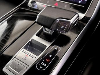 Audi Q8 3.0 TDI V6 50 Black Edition Tiptronic quattro Euro 6 (s/s) 5dr