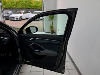Audi Q3 2.0 TFSI 40 Vorsprung S Tronic quattro Euro 6 (s/s) 5dr