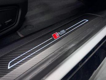 Audi RS e-tron GT 93.4kWh Carbon Black Saloon 4dr Electric Auto quattro (598 ps)