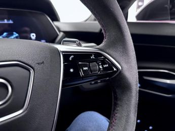 Audi RS e-tron GT 93.4kWh Carbon Black Saloon 4dr Electric Auto quattro (598 ps)