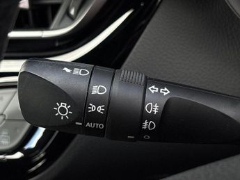 Toyota C-HR 1.8 VVT-h Icon CVT Euro 6 (s/s) 5dr