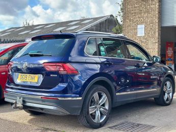 Volkswagen Tiguan 2.0 TDI SEL DSG 4Motion Euro 6 (s/s) 5dr