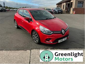Renault Clio 0.9 TCe Play Euro 6 (s/s) 5dr