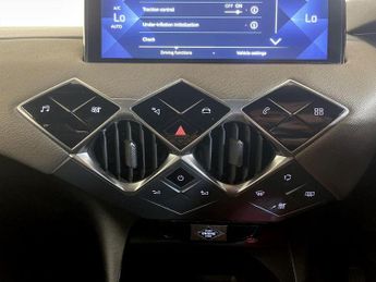 DS AUTOMOBILES DS 3 CROSSBACK 1.2 PureTech Prestige Crossback Euro 6 (s/s) 5dr