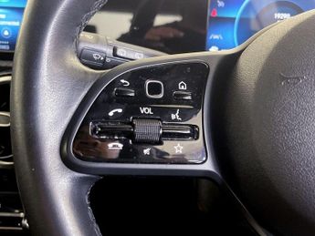 Mercedes-Benz A Class 1.3 A180 SE 7G-DCT Euro 6 (s/s) 5dr