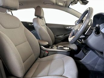 Hyundai IONIQ 38.3kWh Premium Auto 5dr