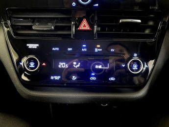 Hyundai IONIQ 38.3kWh Premium Auto 5dr