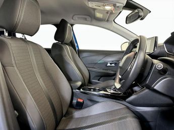 Peugeot E-208 50kWh Allure Auto 5dr