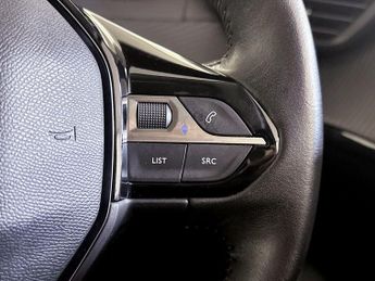 Peugeot E-208 50kWh Allure Auto 5dr