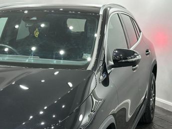 Mercedes-Benz EQA EQA 250 66.5kWh AMG Line Auto 5dr