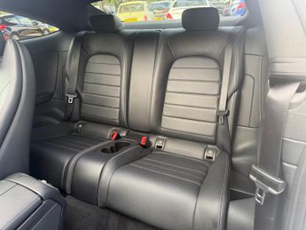 Mercedes-Benz C Class 2.1 C250d AMG Line (Premium) G-Tronic+ Euro 6 (s/s) 2dr