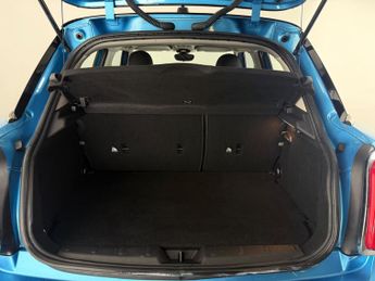 MINI Hatch 1.5 Cooper Auto Euro 6 (s/s) 5dr