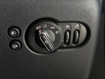 MINI Hatch 1.5 Cooper Auto Euro 6 (s/s) 5dr