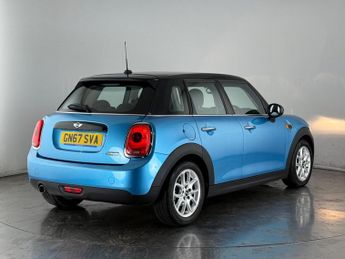 MINI Hatch 1.5 Cooper Auto Euro 6 (s/s) 5dr