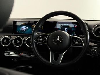 Mercedes-Benz A Class 1.3 A200 Sport (Executive) 7G-DCT Euro 6 (s/s) 5dr