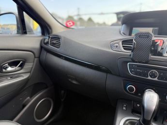 Renault Grand Scenic 1.5 dCi Dynamique TomTom EDC Euro 5 5dr
