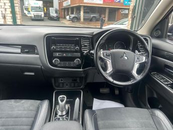 Mitsubishi Outlander 2.0h 12kWh GX3h+ CVT 4WD Euro 6 (s/s) 5dr