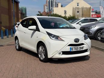Toyota AYGO 1.0 VVT-i x-pression x-wave Euro 5 5dr Euro 5