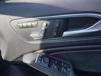 Mercedes-Benz A Class 2.1 A200d Sport (Premium Plus) 7G-DCT Euro 6 (s/s) 5dr