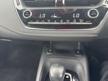 Toyota Corolla 2.0 VVT-h GR SPORT CVT Euro 6 (s/s) 5dr