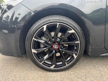 Toyota Corolla 2.0 VVT-h GR SPORT CVT Euro 6 (s/s) 5dr