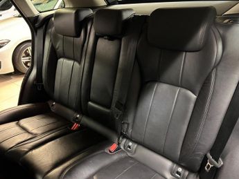 Land Rover Range Rover Evoque 2.0 TD4 SE Auto 4WD Euro 6 (s/s) 5dr