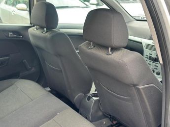 Vauxhall Astra 1.9 CDTi 8v SRi 5dr