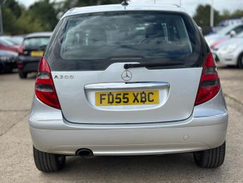 Mercedes-Benz A Class 2.0 A200 Avantgarde SE CVT 3dr