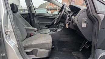 Volkswagen Golf 1.2 TSI BlueMotion Tech S DSG Euro 5