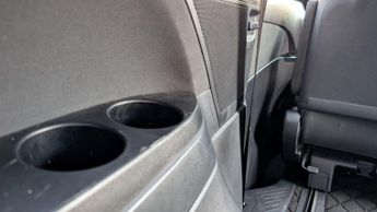 Toyota Estima 2.4 hybrid