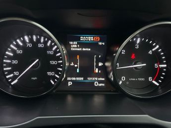 Land Rover Range Rover Evoque 2.2 SD4 Pure Auto 4WD Euro 5 5dr