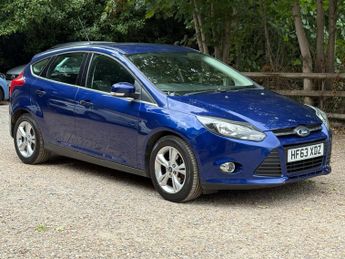 Ford Focus 1.6 Zetec Powershift Euro 5 5dr