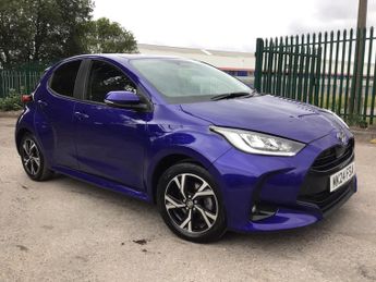 Toyota Yaris 1.5 VVT-h Design E-CVT Euro 6 (s/s) 5dr