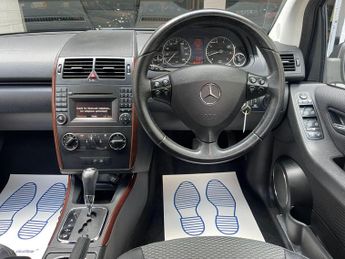 Mercedes-Benz A Class 1.5 A150 Elegance SE CVT 5dr
