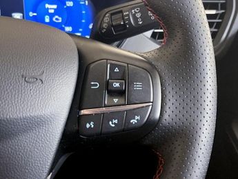 Ford Kuga 2.5h Duratec ST-Line X Edition CVT Euro 6 (s/s) 5dr