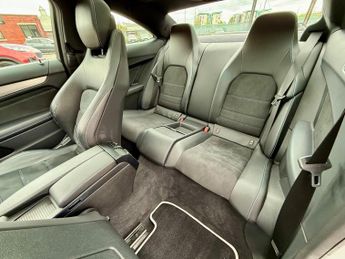 Mercedes-Benz C Class 2.1 C220 CDI AMG Sport Edition G-Tronic+ Euro 5 (s/s) 2dr