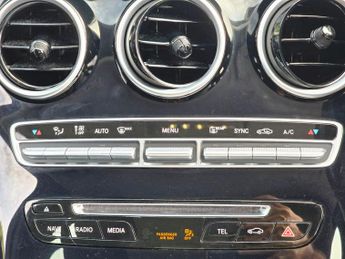 Mercedes-Benz C Class 2.0 C200 SE 7G-Tronic+ Euro 6 (s/s) 4dr