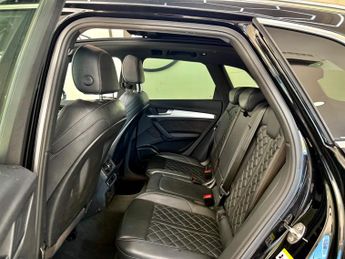 Audi Q5 2.0 TFSIe 55 S line Competition S Tronic quattro Euro 6 (s/s) 5d