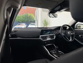 BMW 3 Series 2.0 320i SE Auto Euro 6 (s/s) 4dr