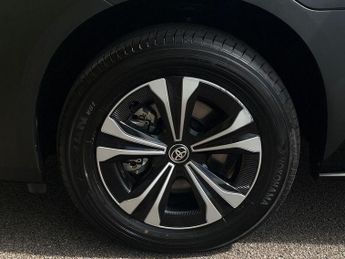 Toyota bZ4X 71.4kWh Pure Auto 5dr (11kW OBC)