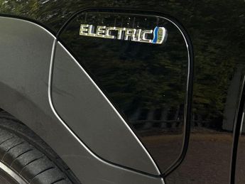 Toyota bZ4X 71.4kWh Pure Auto 5dr (11kW OBC)